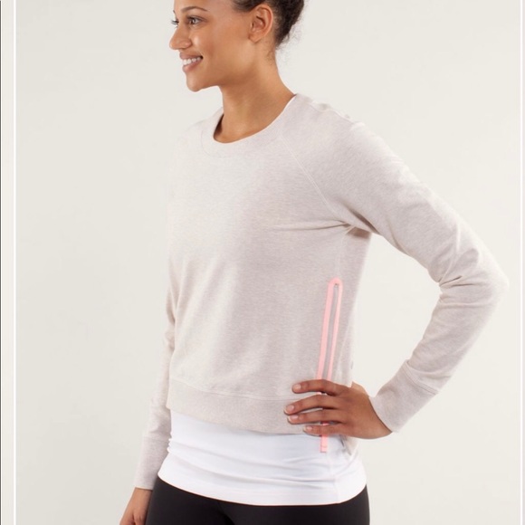 Rejuvenate lululemon pullover - Picture 2 of 8
